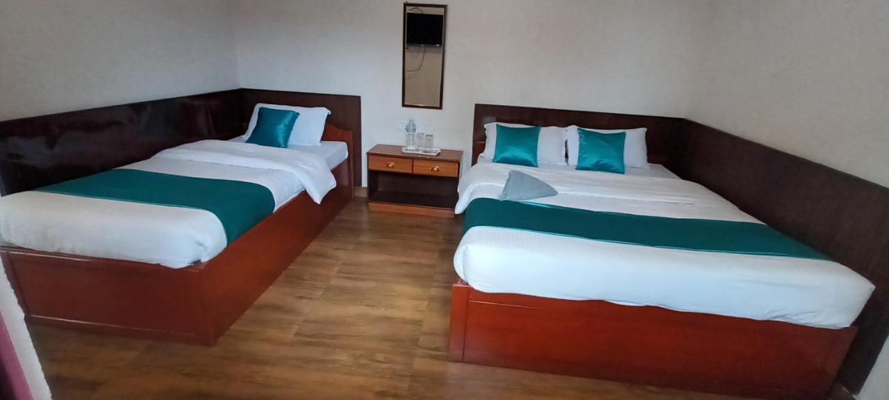 Hotel Dolly Pokhara Eksteriør billede