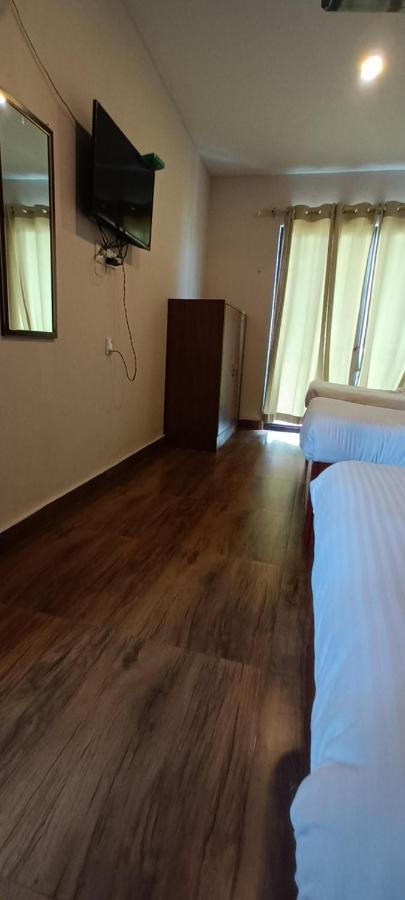 Hotel Dolly Pokhara Eksteriør billede