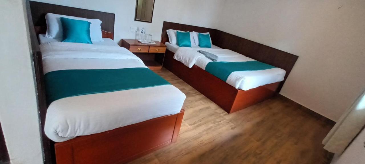 Hotel Dolly Pokhara Eksteriør billede