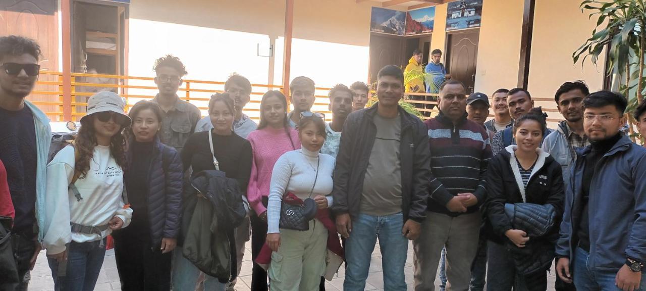 Hotel Dolly Pokhara Eksteriør billede