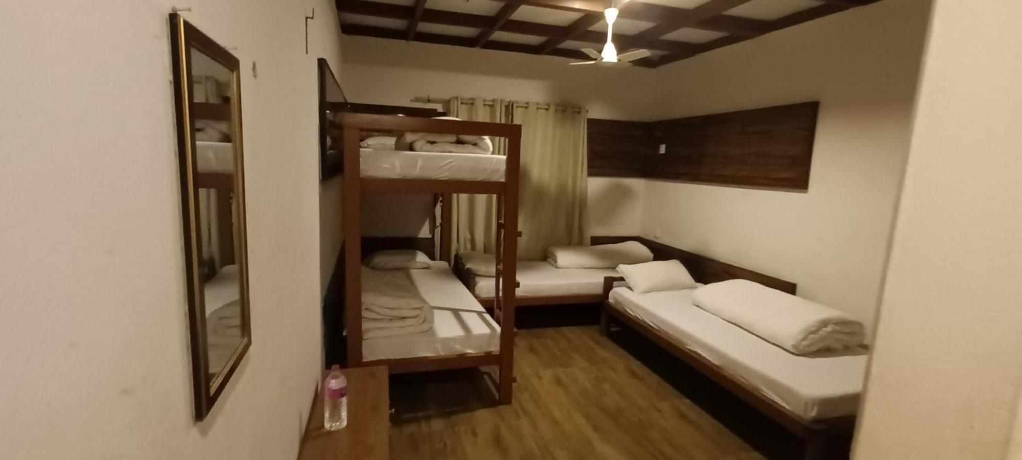 Hotel Dolly Pokhara Eksteriør billede