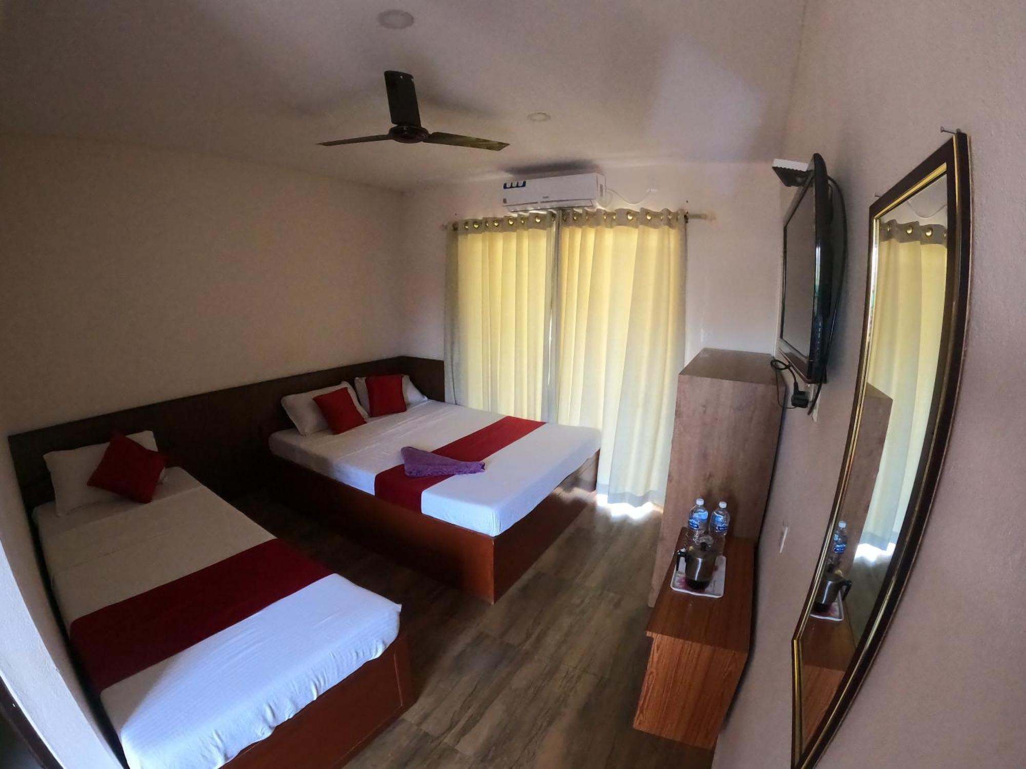 Hotel Dolly Pokhara Eksteriør billede