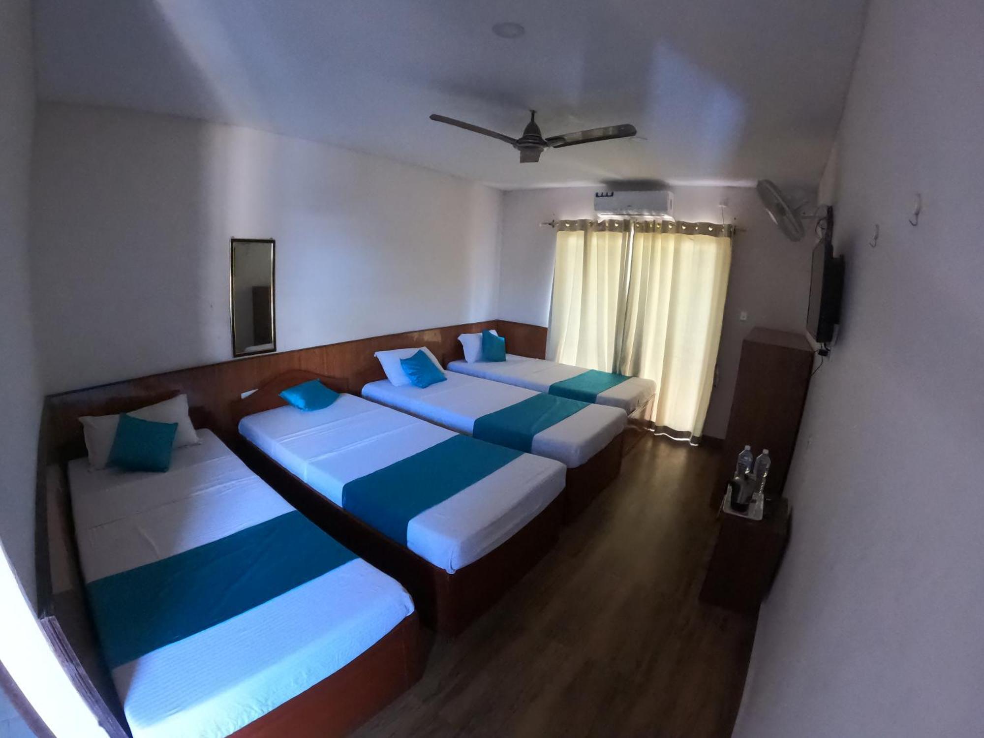 Hotel Dolly Pokhara Eksteriør billede