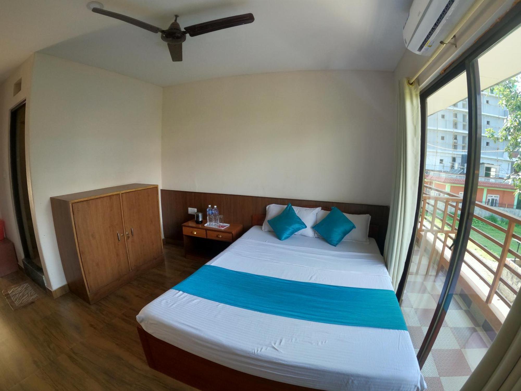 Hotel Dolly Pokhara Eksteriør billede